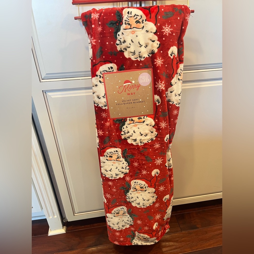 Merry Way Christmas Santa Full/Queen Blanket